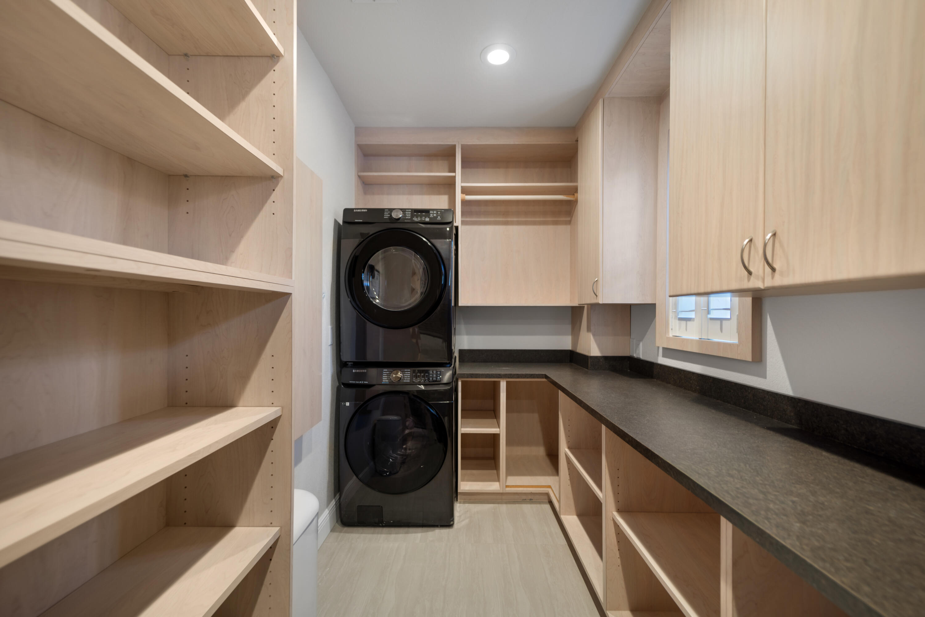 VICTORIA PARK RE-AMENDED PLAT - Residential