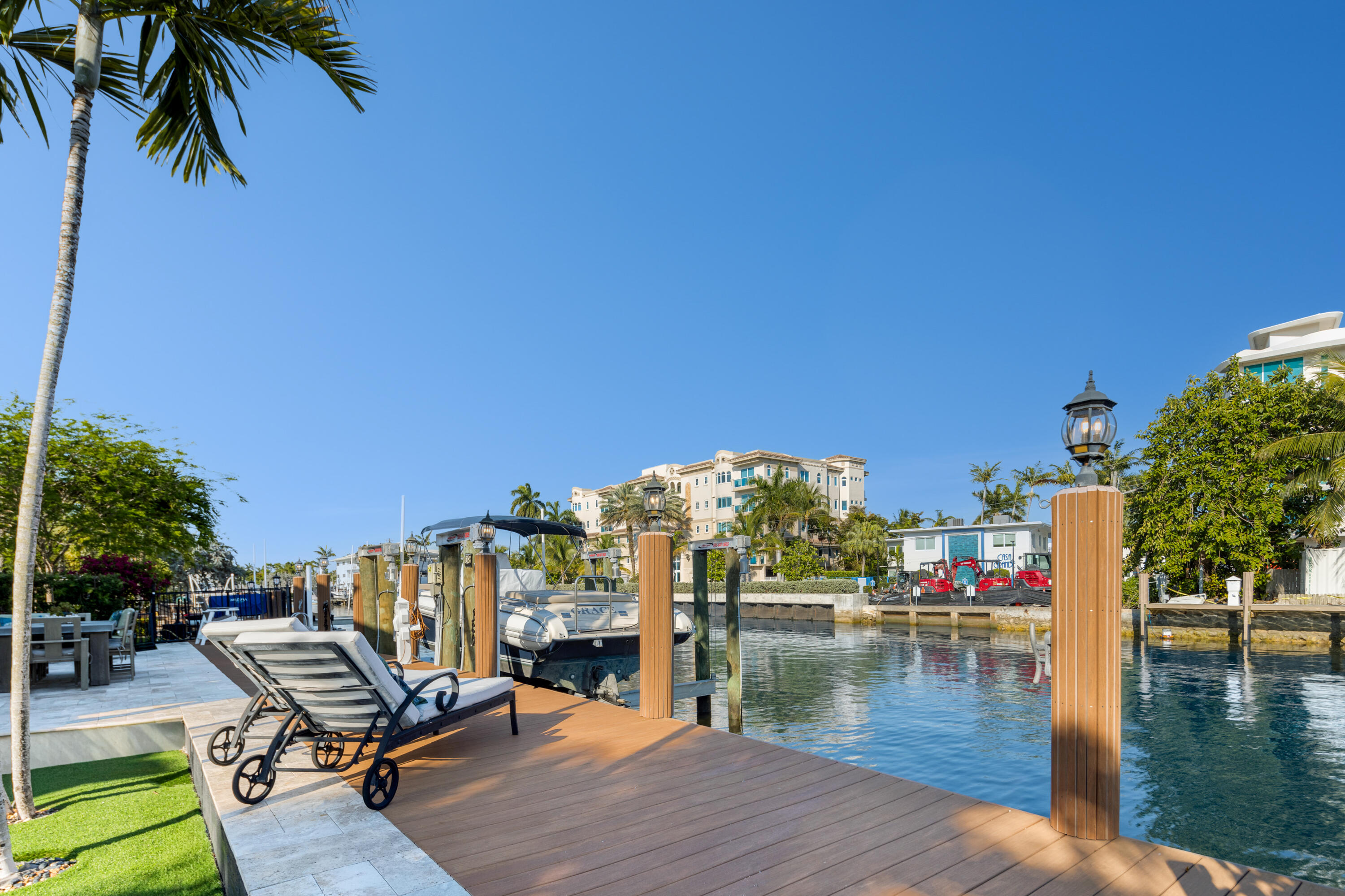 VICTORIA PARK RE-AMENDED PLAT - Residential