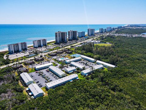 A home in Jensen Beach