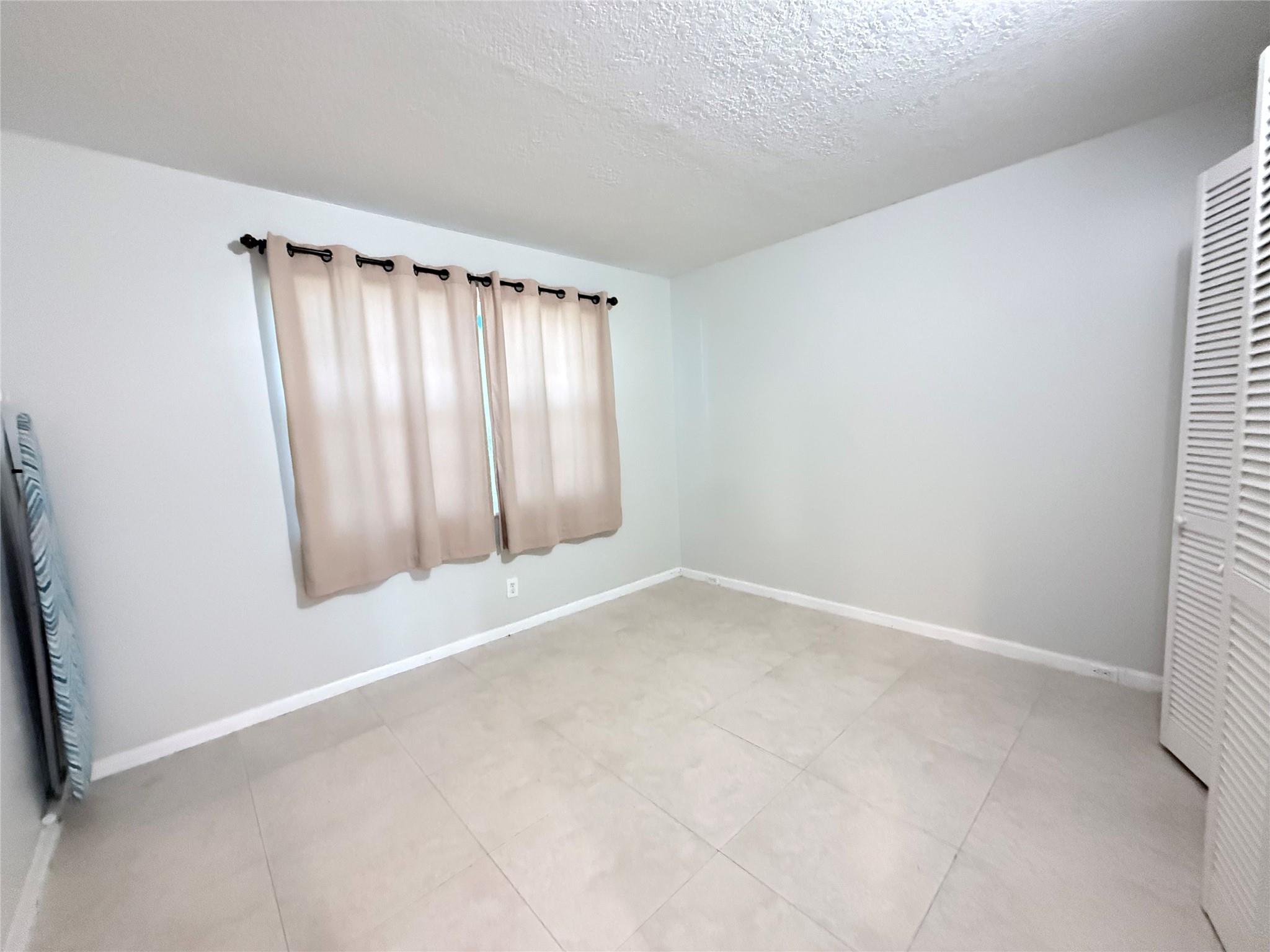 Cambridge At Century Vill - Residential Lease