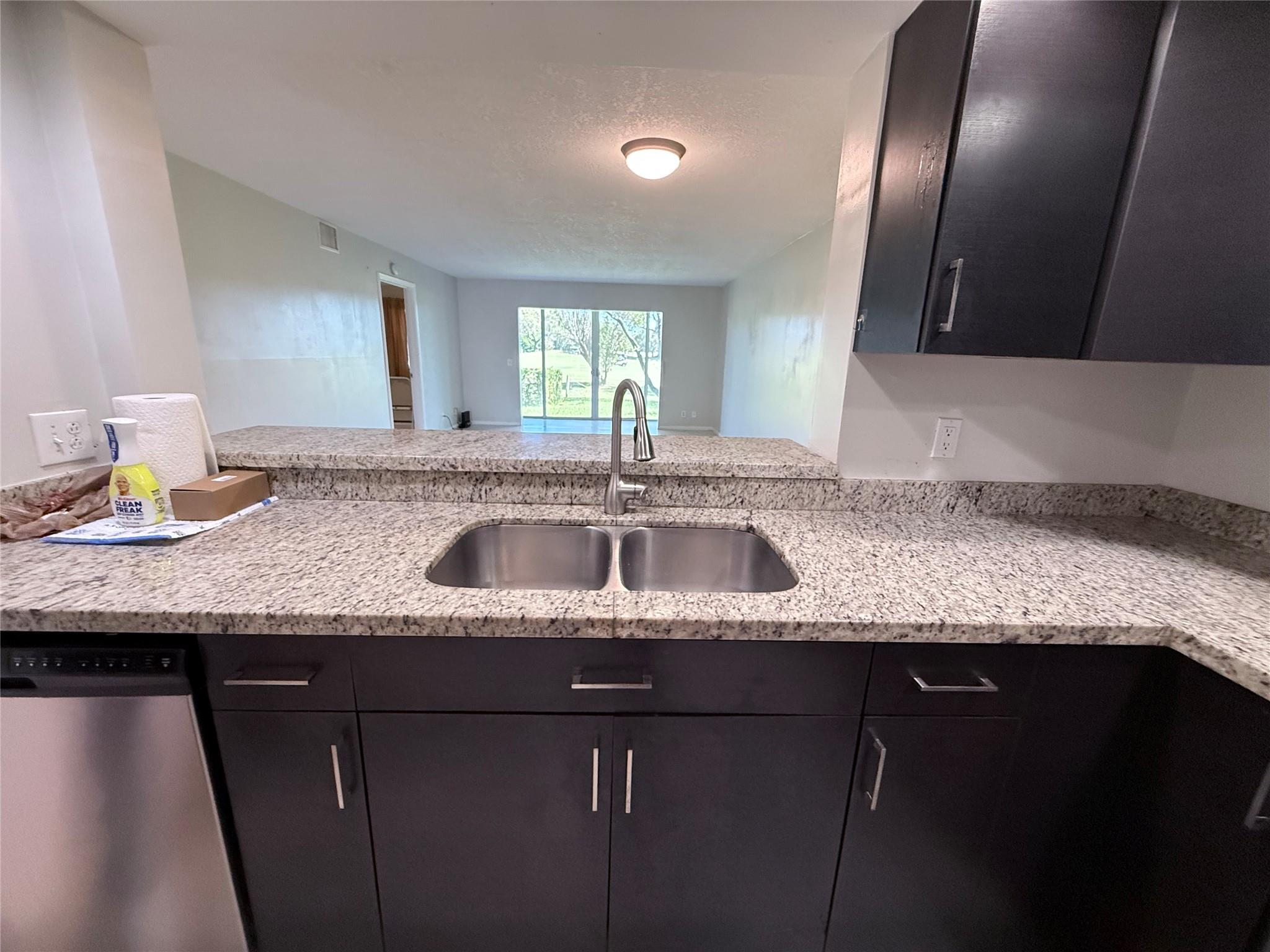 Cambridge At Century Vill - Residential Lease