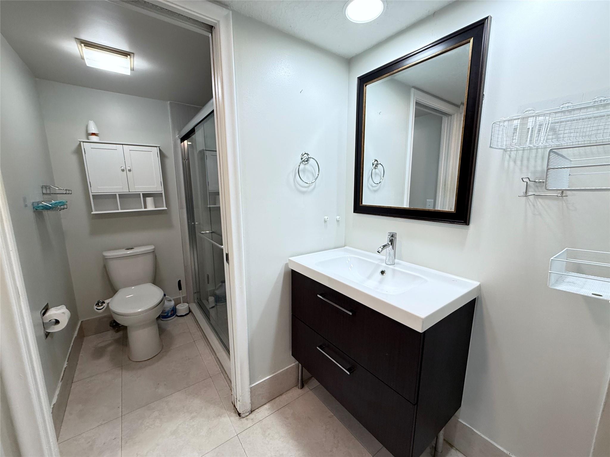 Cambridge At Century Vill - Residential Lease