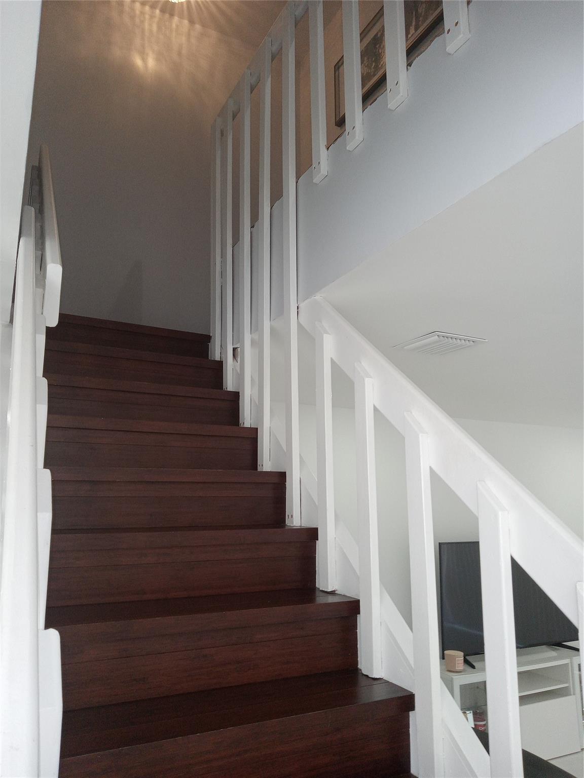 Townhouses at Jacaranda - Residential