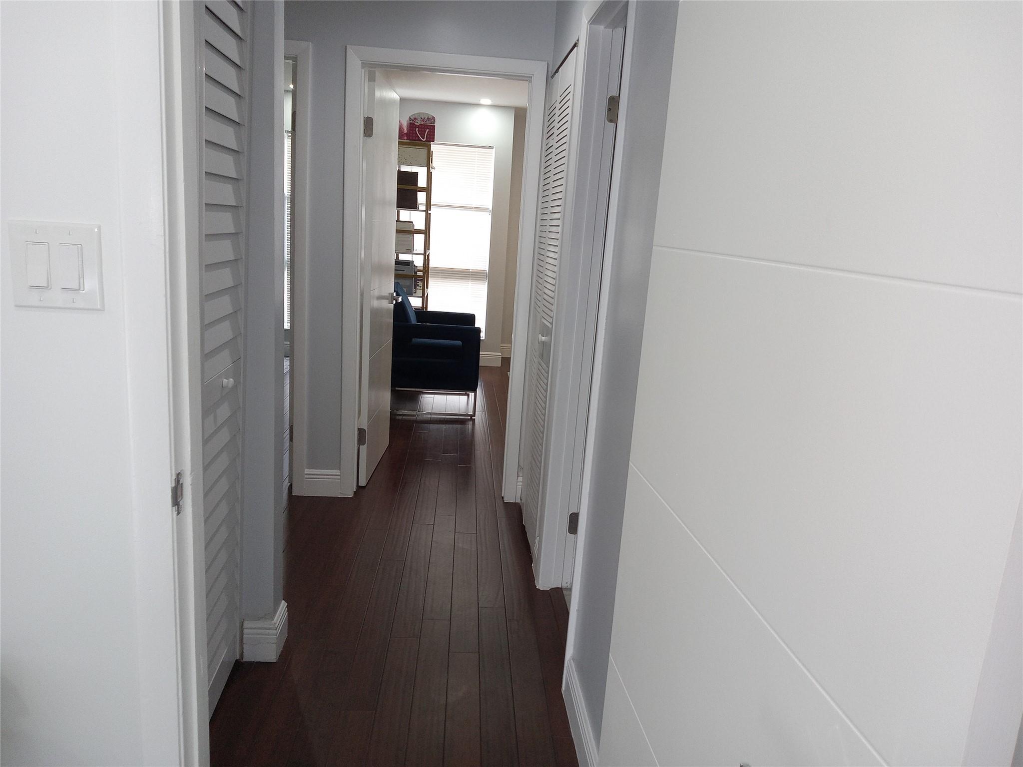 Townhouses at Jacaranda - Residential