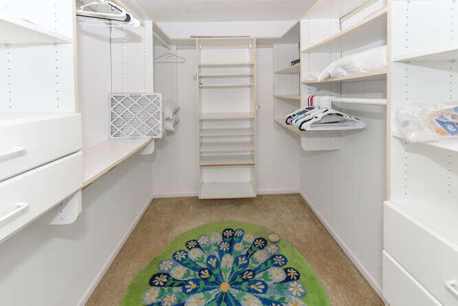 SEA RISE CONDO - Residential Lease