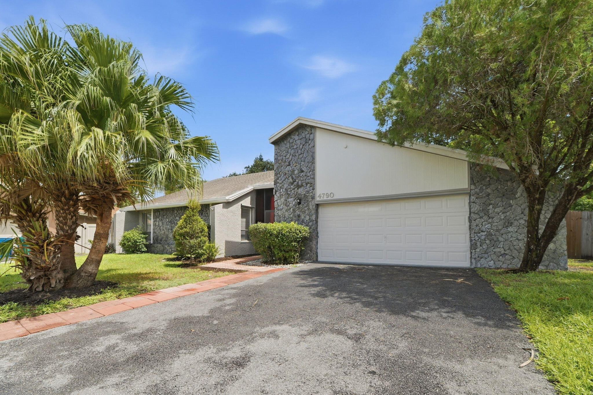 4790 NW 85th Avenue