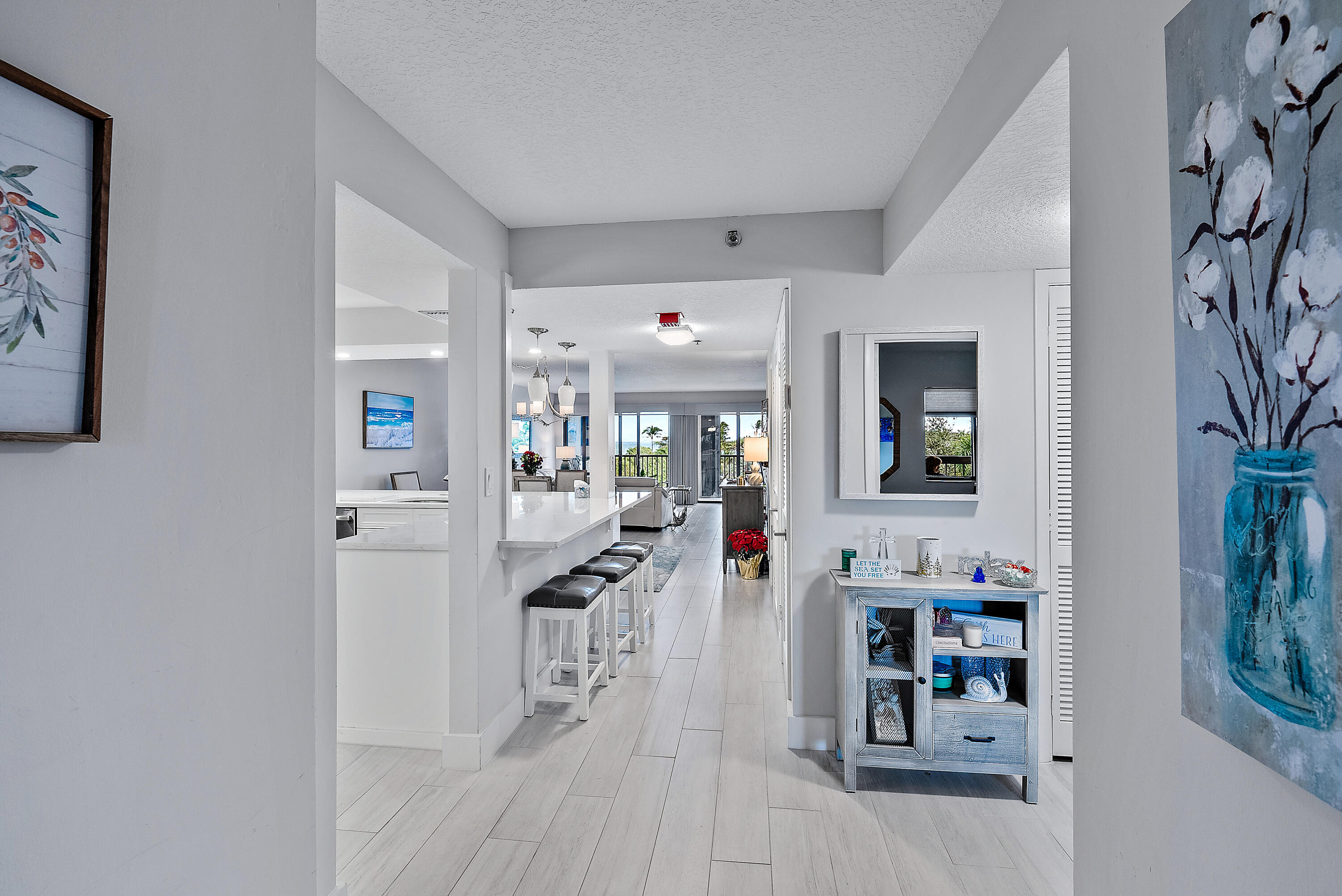 OCEAN TRAIL CONDO V - Residential