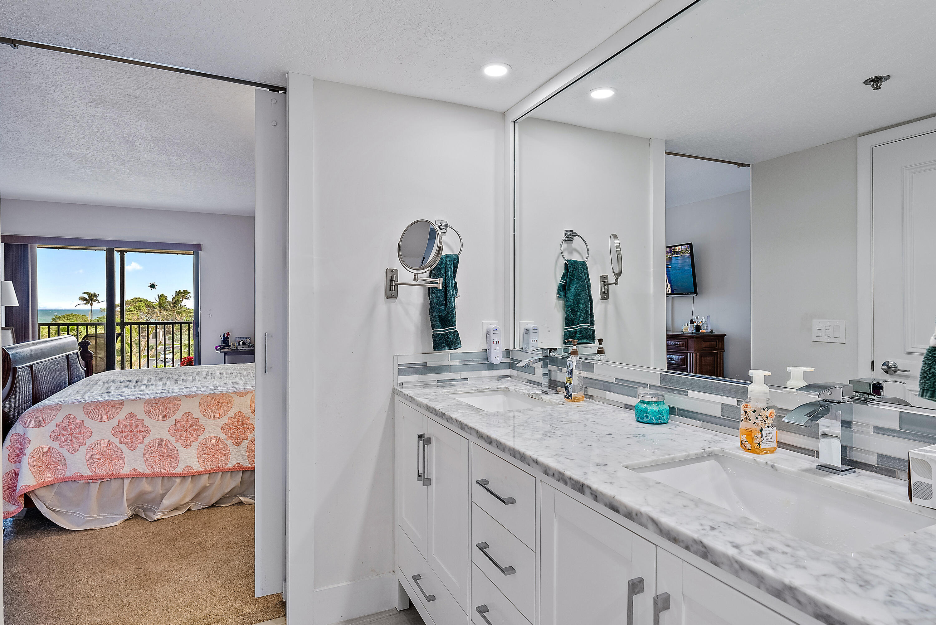 OCEAN TRAIL CONDO V - Residential