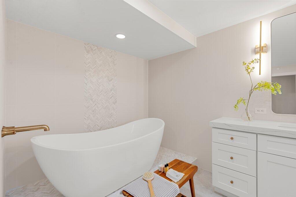 SEAWATCH AT JUPITER ISLAND CONDO - Residential