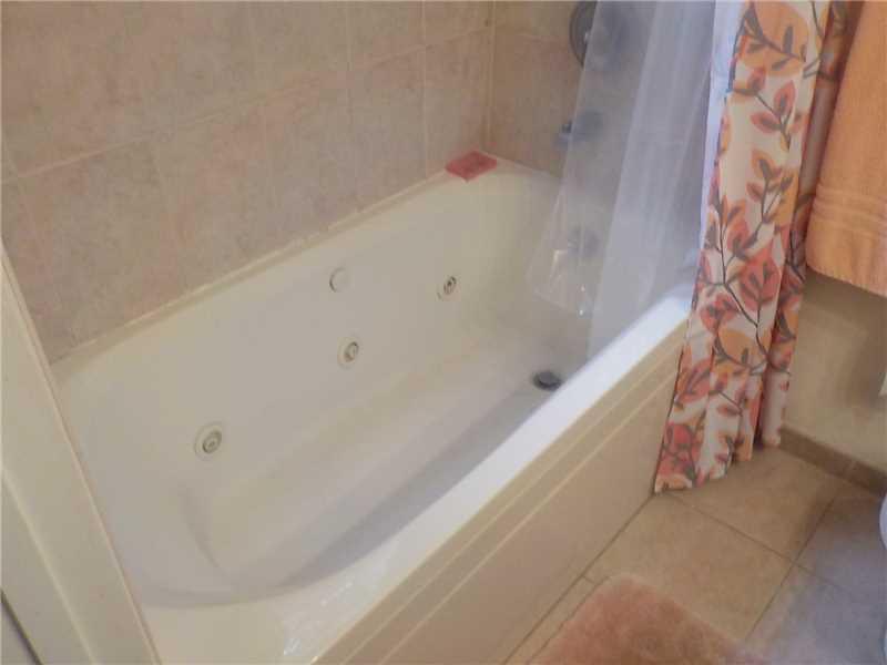 SUN HARBOUR - Residential