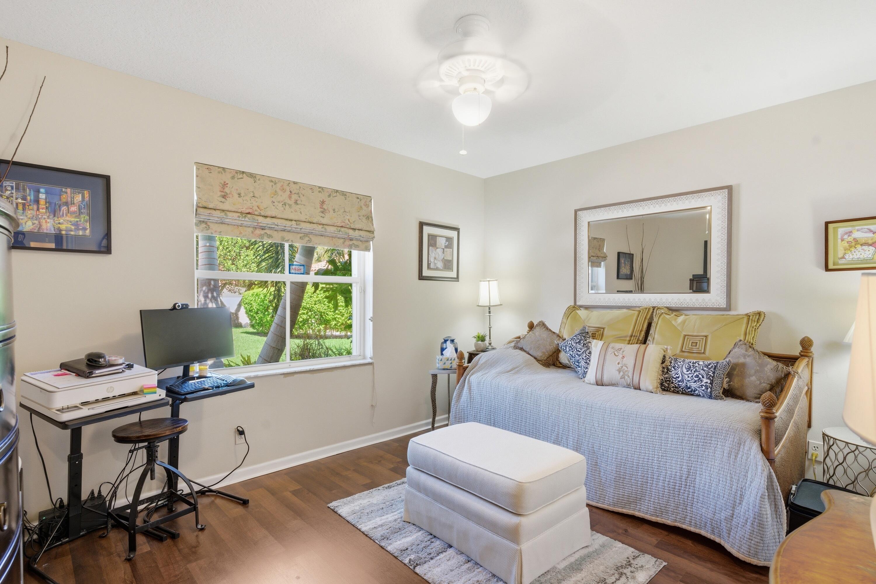 JONES PAR D-4 - Residential