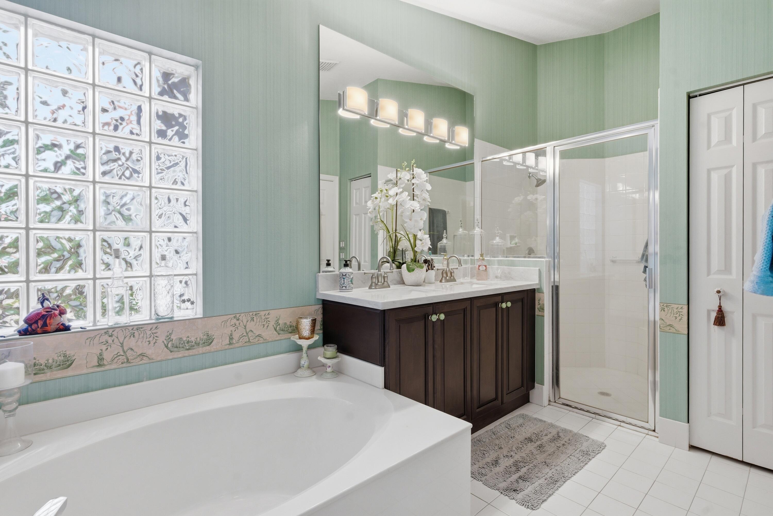 JONES PAR D-4 - Residential