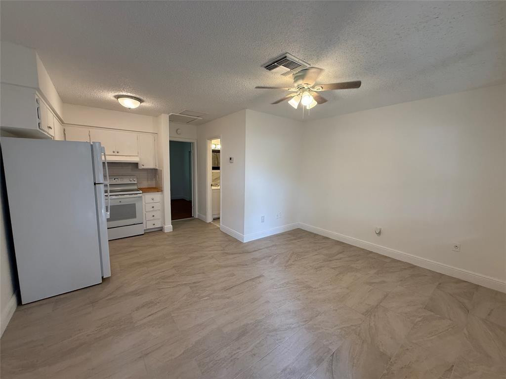 Everglade Land Sales Co F - Residential Lease