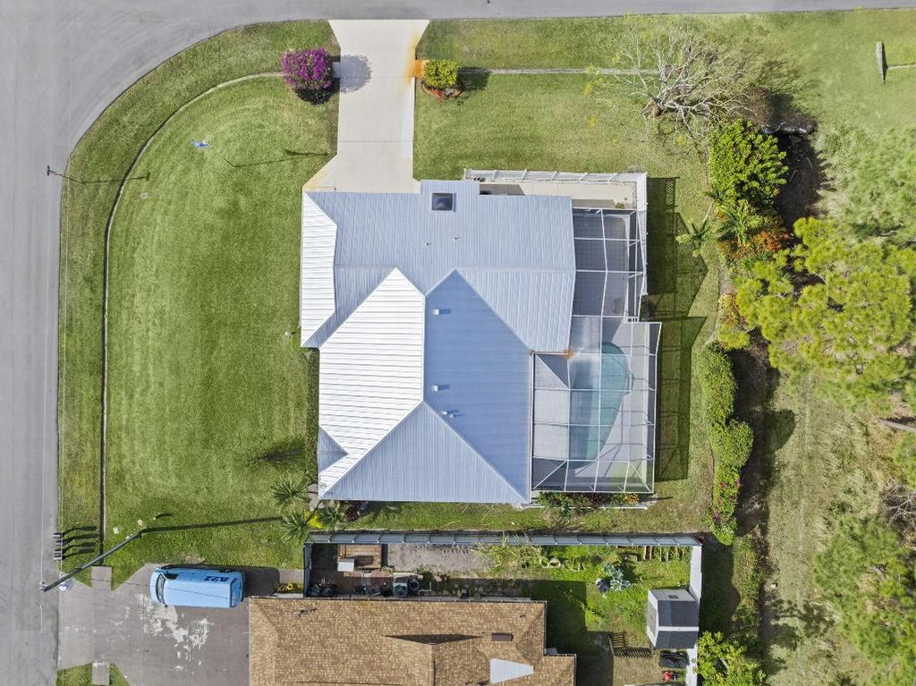 Photo of 401 SE Faith Terrace, Port Saint Lucie, FL 34983 (MLS # R11158340)