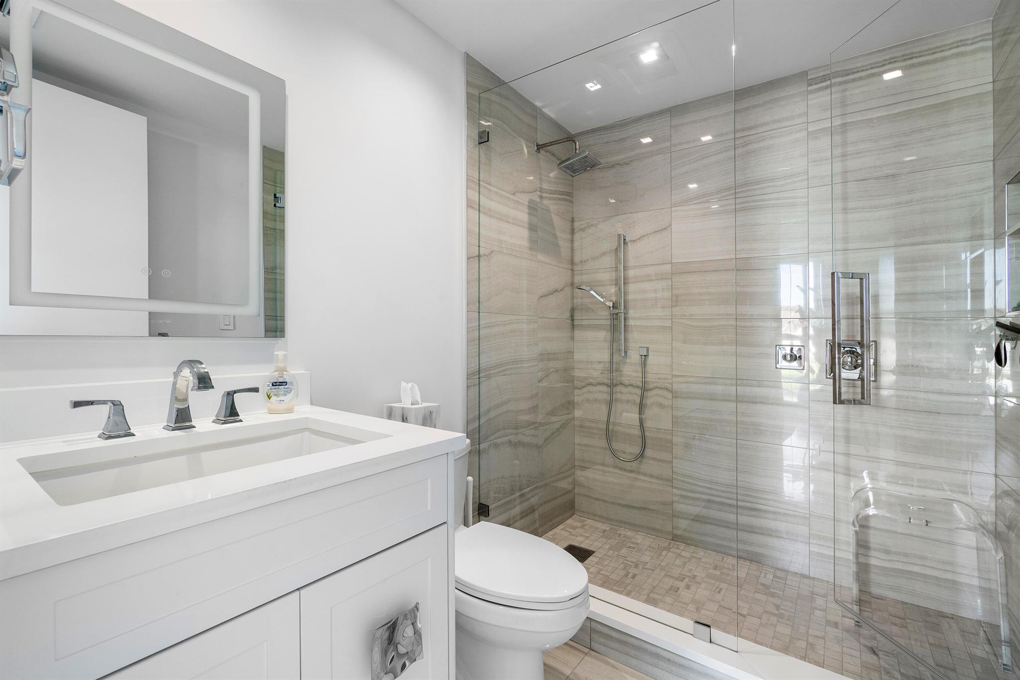 Admirals Cove - Residential