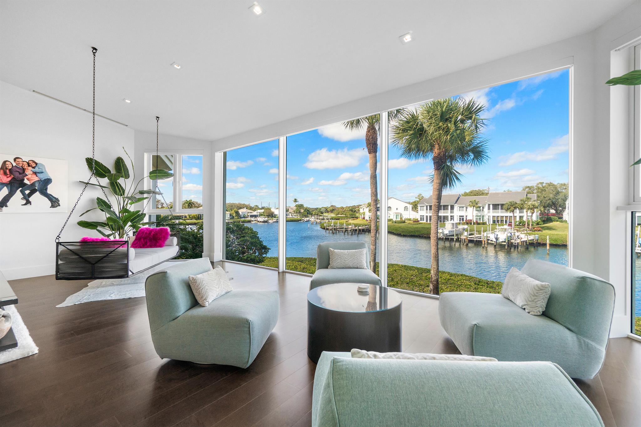 Admirals Cove - Residential