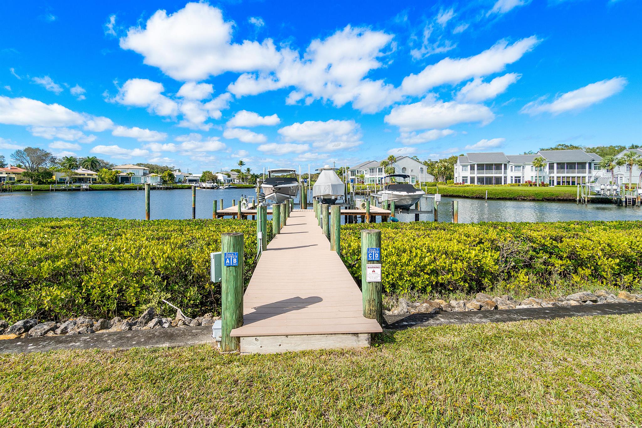 Admirals Cove - Residential