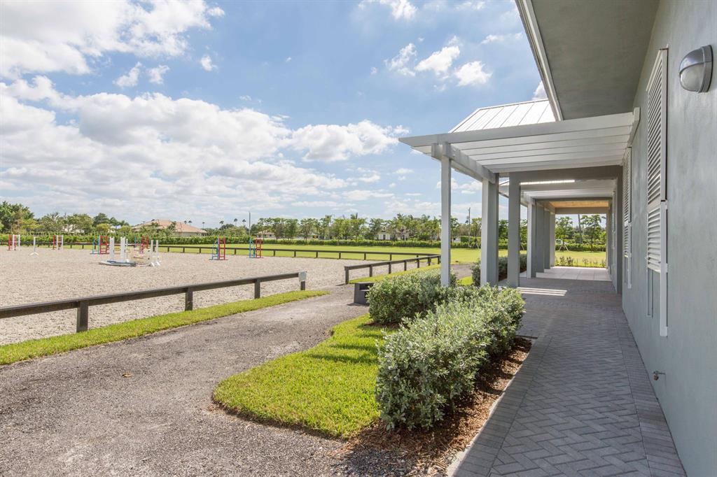 SADDLE TRAIL PARK OF WELL - Residential