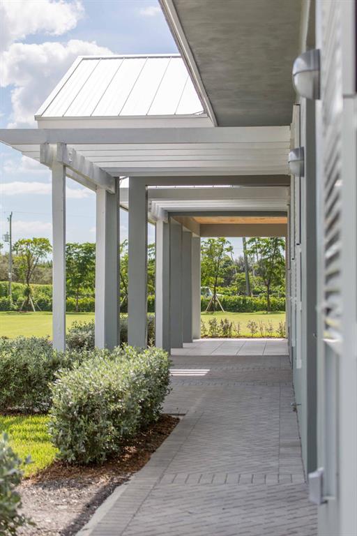 SADDLE TRAIL PARK OF WELL - Residential