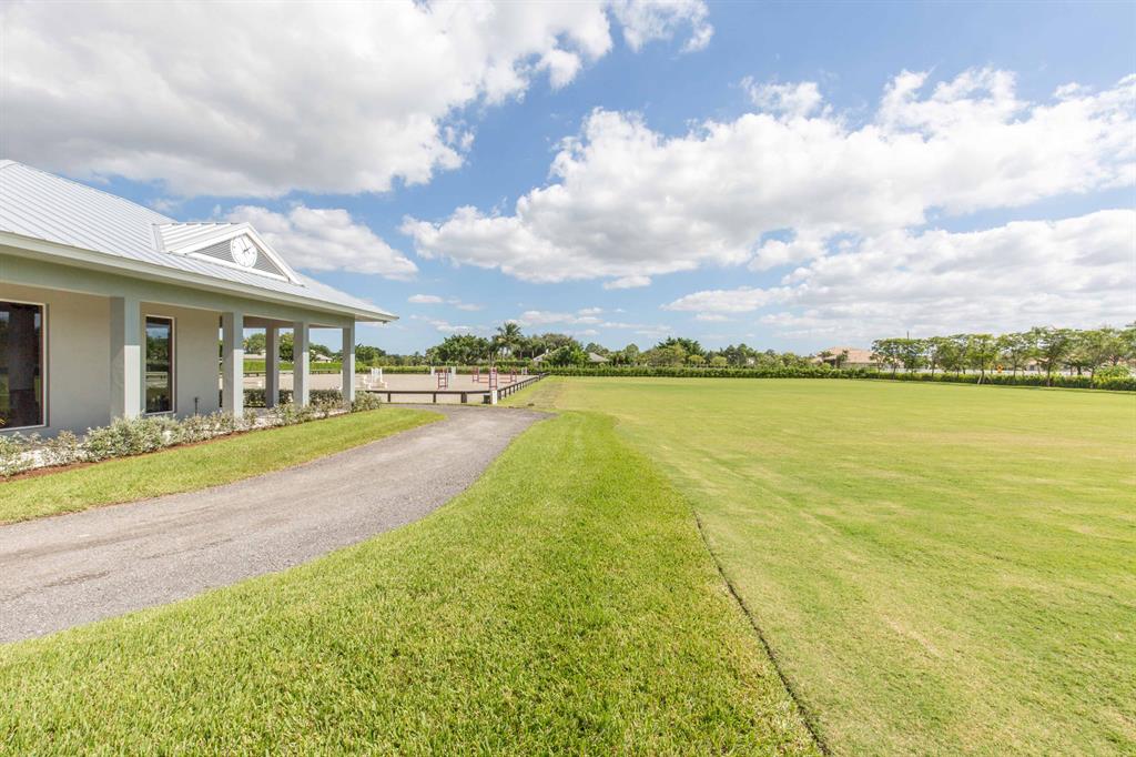 SADDLE TRAIL PARK OF WELL - Residential