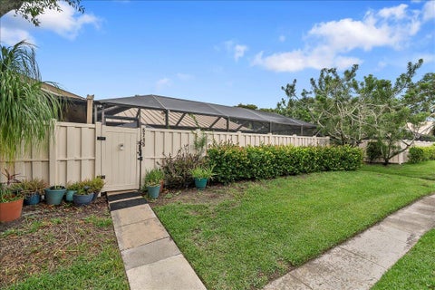 Tiny photo for 5715 Golden Eagle Circle, Palm Beach Gardens, FL 33418 (MLS # B26037369)