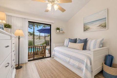 Tiny photo for 5715 Golden Eagle Circle, Palm Beach Gardens, FL 33418 (MLS # B26037369)