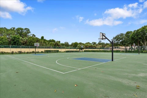 Tiny photo for 5715 Golden Eagle Circle, Palm Beach Gardens, FL 33418 (MLS # B26037369)