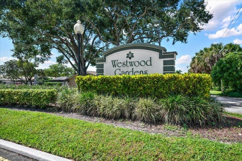 Tiny photo for 5715 Golden Eagle Circle, Palm Beach Gardens, FL 33418 (MLS # B26037369)