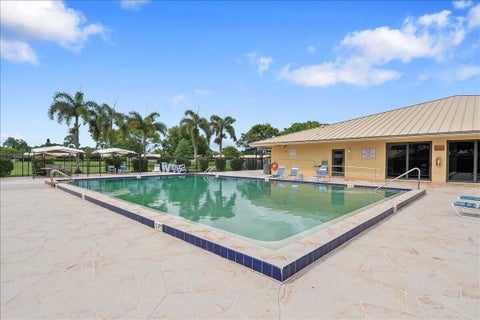 Tiny photo for 5715 Golden Eagle Circle, Palm Beach Gardens, FL 33418 (MLS # B26037369)