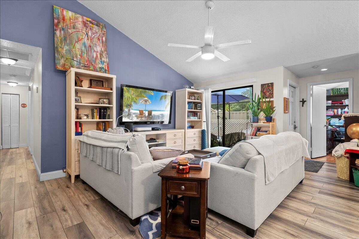 5715 Golden Eagle Circle