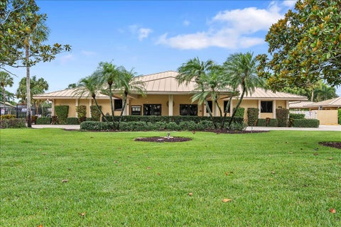 Tiny photo for 5715 Golden Eagle Circle, Palm Beach Gardens, FL 33418 (MLS # B26037369)