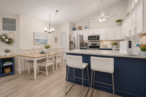Tiny photo for 5715 Golden Eagle Circle, Palm Beach Gardens, FL 33418 (MLS # B26037369)