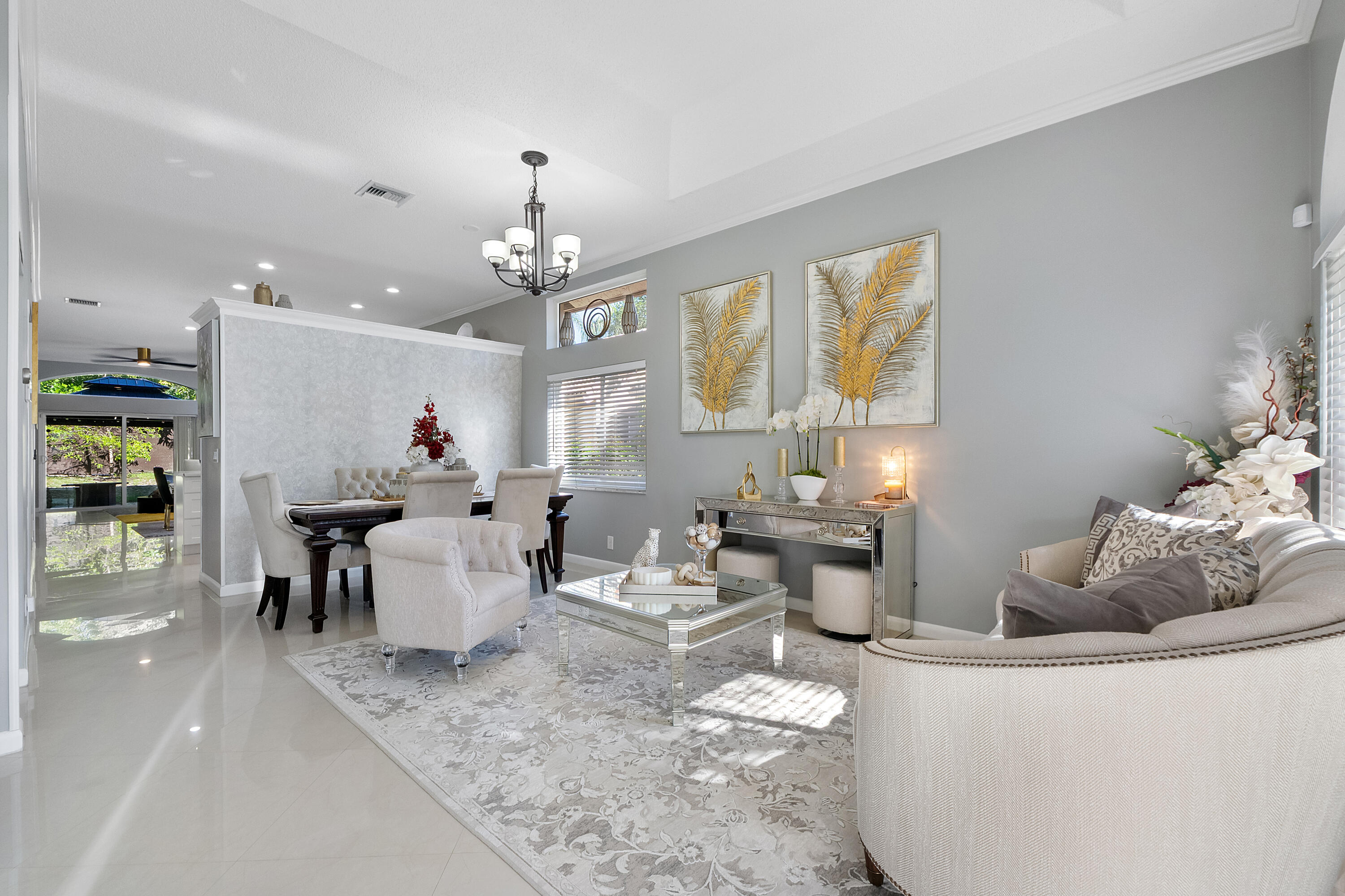 REGENCY LAKES AT COCONUT CREEK - Residential