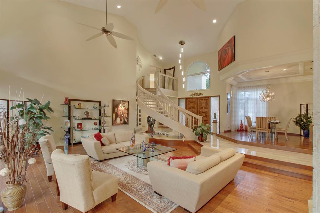 WOODLAKE OF DEER CREEK - Residential