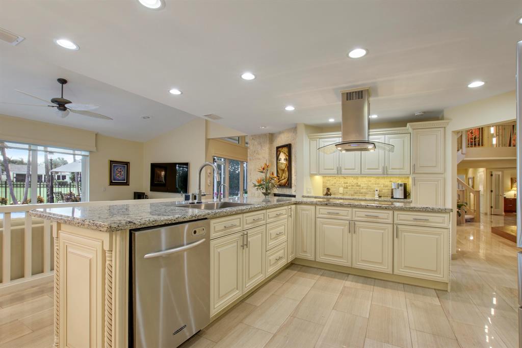 WOODLAKE OF DEER CREEK - Residential