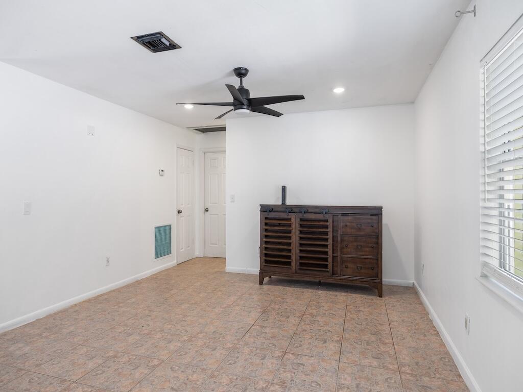 OSLO PARK UNIT NO 3 - Residential