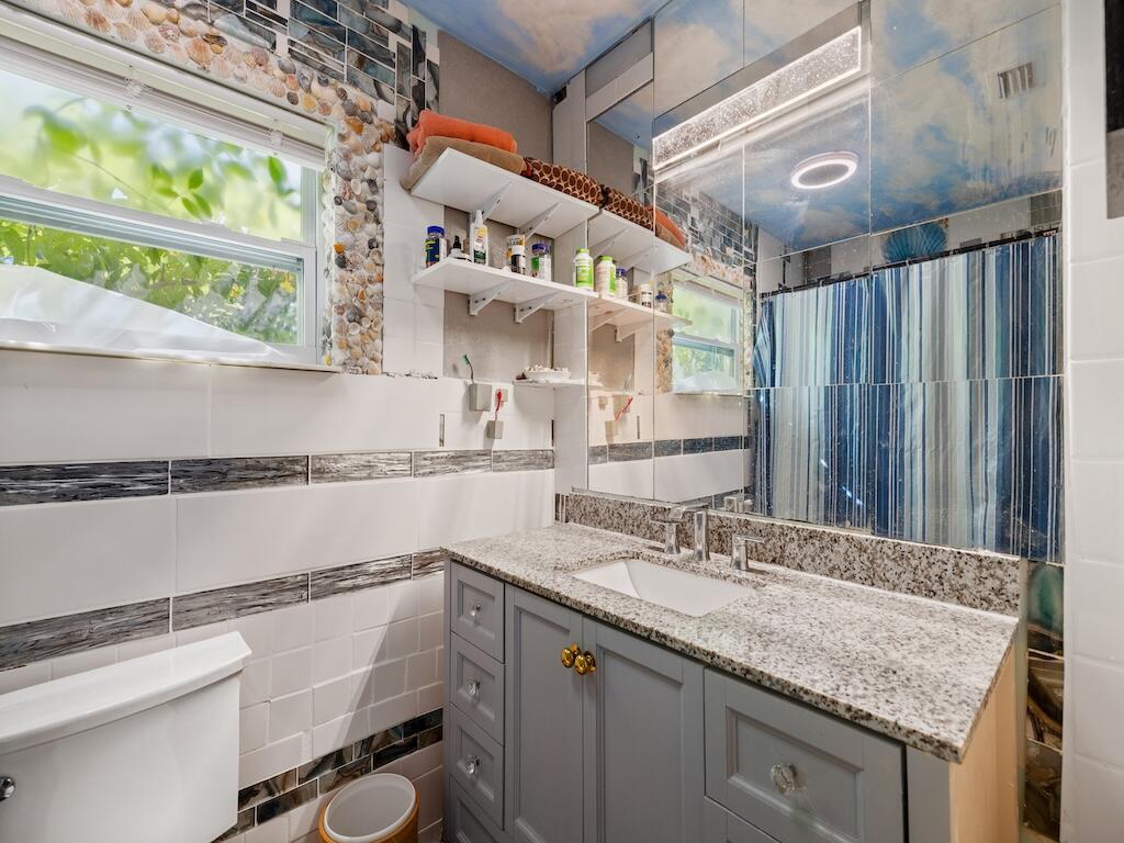 OSLO PARK UNIT NO 3 - Residential