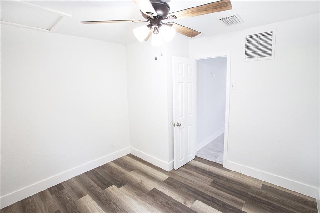 KENWOOD - Residential