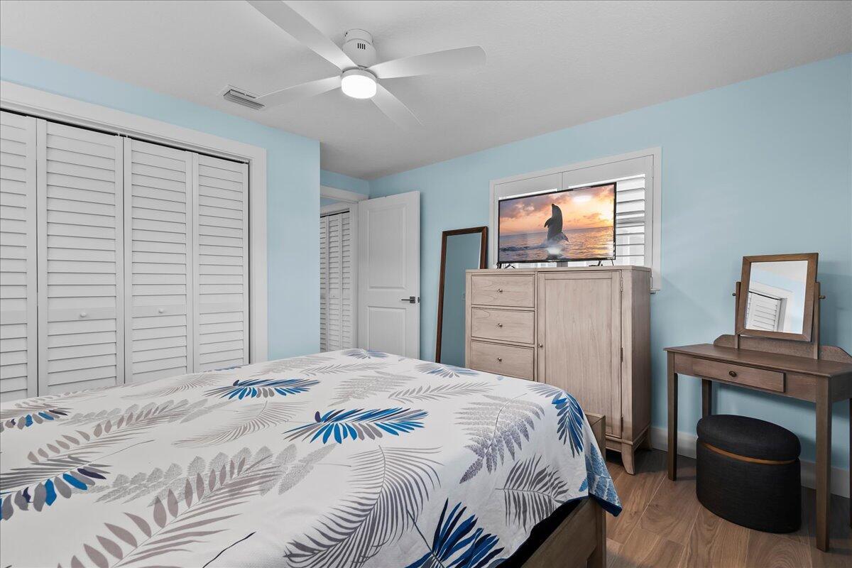 RIVERSIDE DRIVE PARK - Residential Lease