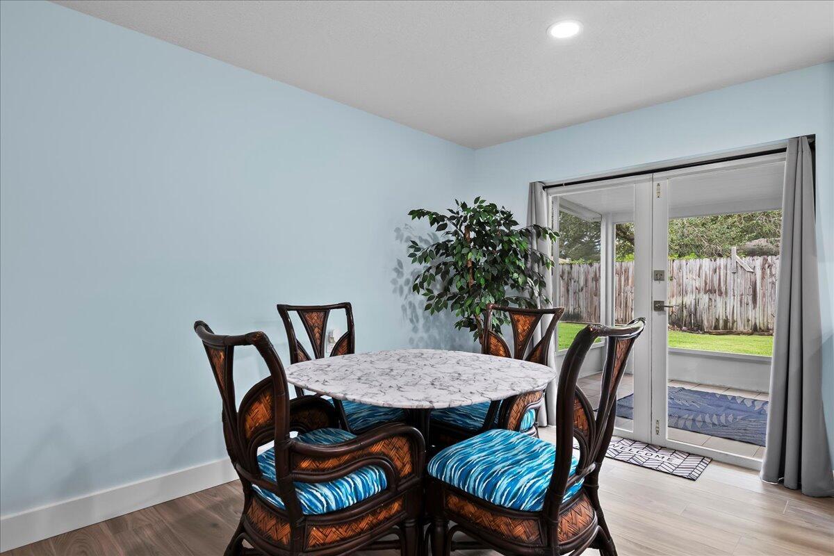 RIVERSIDE DRIVE PARK - Residential Lease
