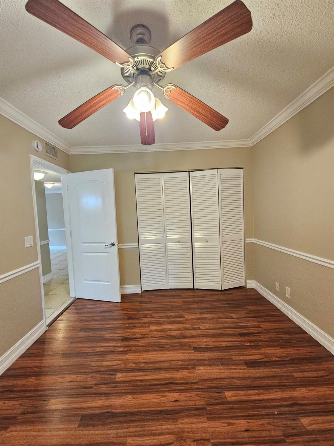 PALM BEACH PLACE CONDO - Residential Lease