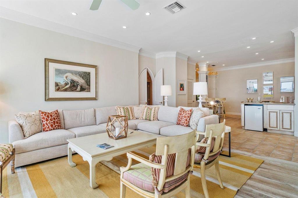 OCEAN TOWERS NORTH CONDO - Residential