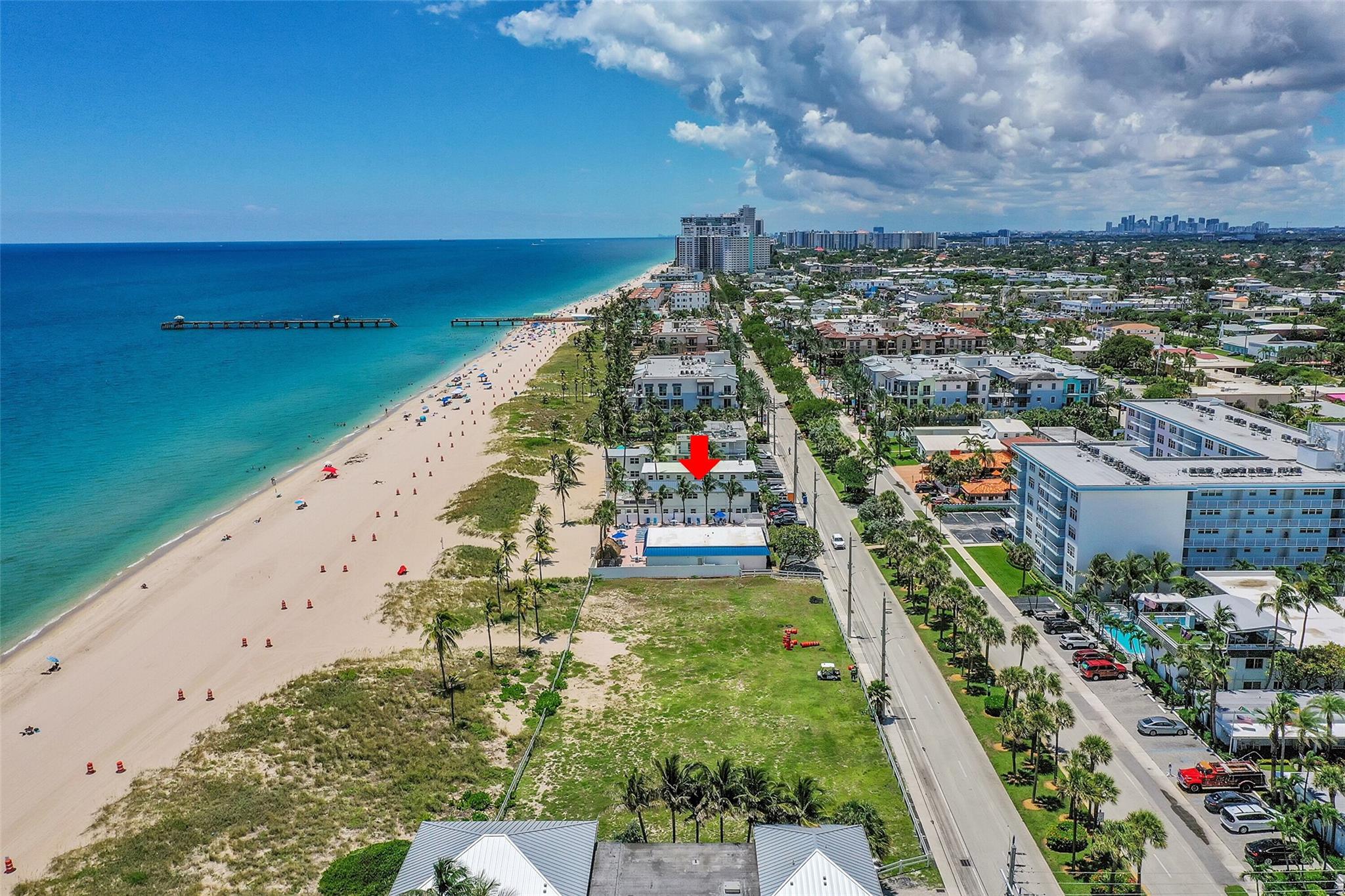 Located directly on the sand on El Mar drive in Lauderdale By The Sea. No rental restrictions, can AIRBNB, daily, weekly or monthly rentals. Seller can rent out themselves or management company will do it for you. Renovated studio with white cabinetry, white appliances, granite counters, being sold fully furnished turnkey. Unit can be sold together with identical unit 33. Units connect by interior door, keep as two studios or make a larger unit. Floorplans for both in the photos. Walking distance to restaurants, shopping and nightlife.