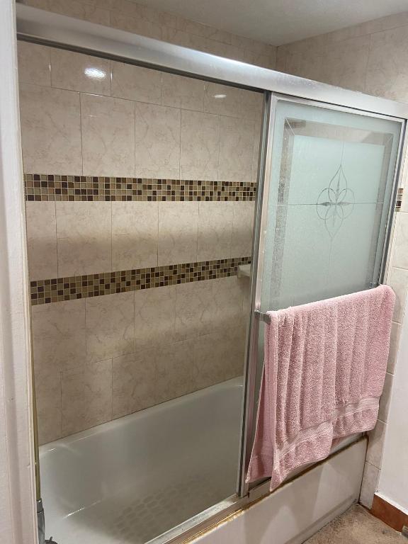 SPRINGDALE HOMES - Residential