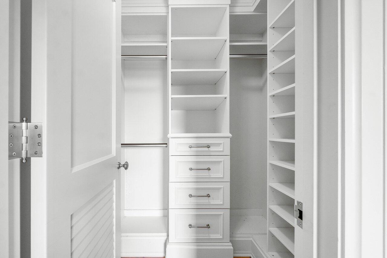 LOST TREE COND COTTAGES - Residential