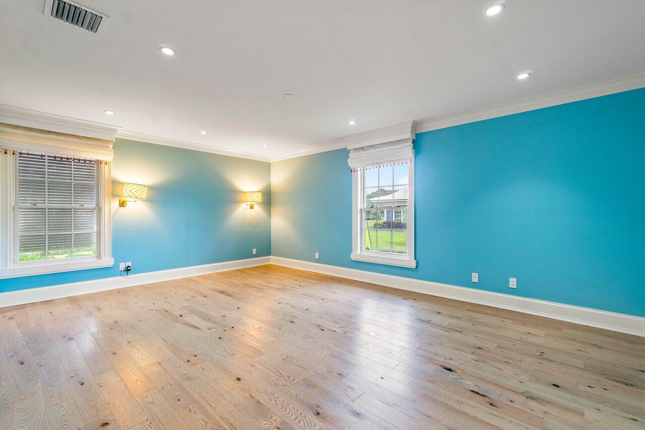 LOST TREE COND COTTAGES - Residential