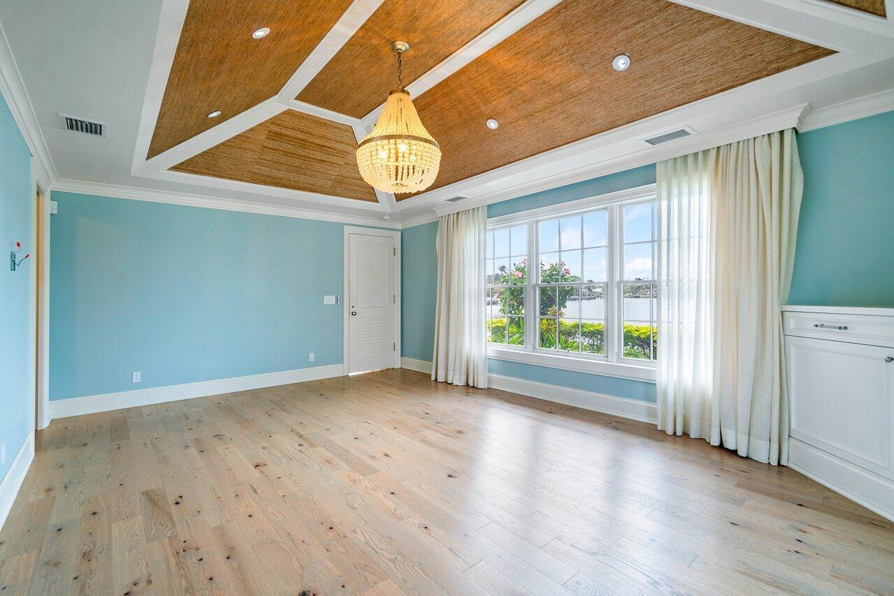 LOST TREE COND COTTAGES - Residential