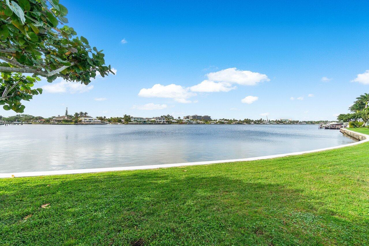 LOST TREE COND COTTAGES - Residential