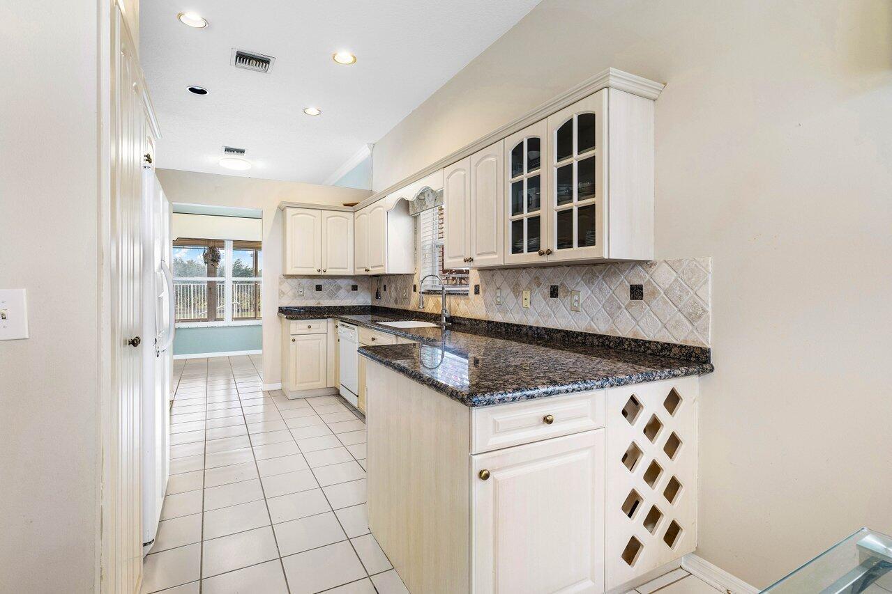 MISSION BAY TR H PH 2 - Residential