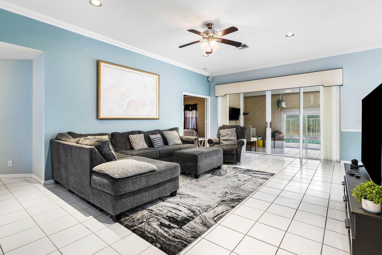 MISSION BAY TR H PH 2 - Residential